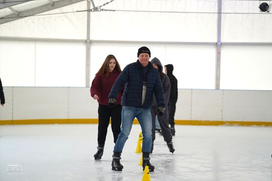 Młodzieżowa integracja na lodzie w Krasnymstawie [GALERIA ZDJĘĆ] 