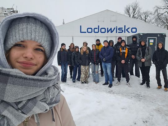 Młodzieżowa integracja na lodzie w Krasnymstawie [GALERIA ZDJĘĆ] 