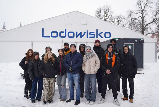 Młodzieżowa integracja na lodzie w Krasnymstawie [GALERIA ZDJĘĆ] 