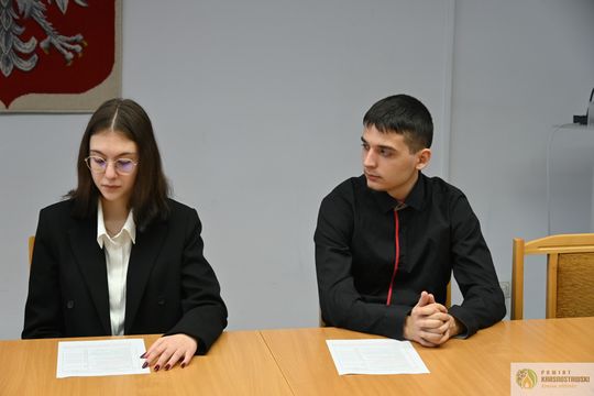 Pow. krasnostawski. Młodzieżowi radni podsumowali rok i wyznaczyli kierunki działań na 2026 [GALERIA ZDJĘĆ] 