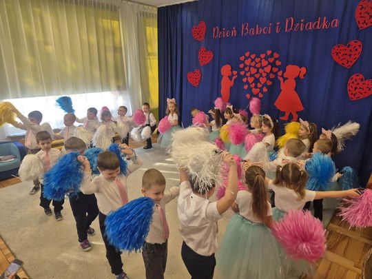 Chełm. Wzruszający Dzień Babci i Dziadka w PM 12 [GALERIA ZDJĘĆ] 