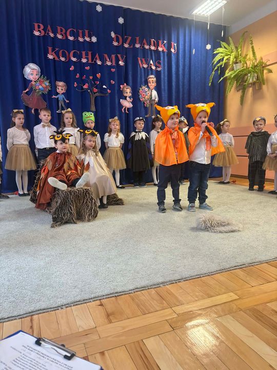 Chełm. Wzruszający Dzień Babci i Dziadka w PM 12 [GALERIA ZDJĘĆ] 