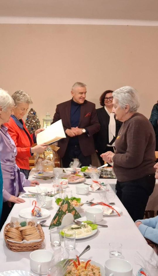 Krasnystaw. Łączymy pokolenia - Noworoczne Spotkanie Absolwentów i Uczniów w I LO [GALERIA ZDJĘĆ]