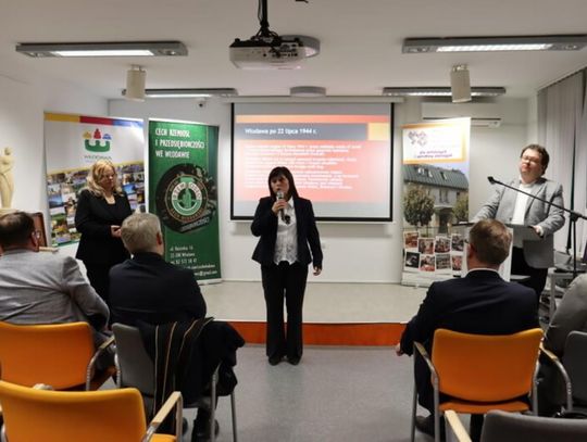 Spotkanie promujące książkę pt. „Dzieje gospodarki i przedsiębiorczości Włodawy” [ZDJĘCIA]