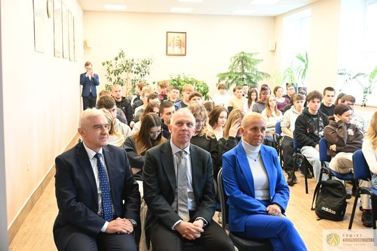 Pow. krasnostawski. Wizyta wiceminister edukacji w ZS Nr 2 im. B. Głowackiego [GALERIA ZDJĘĆ] 