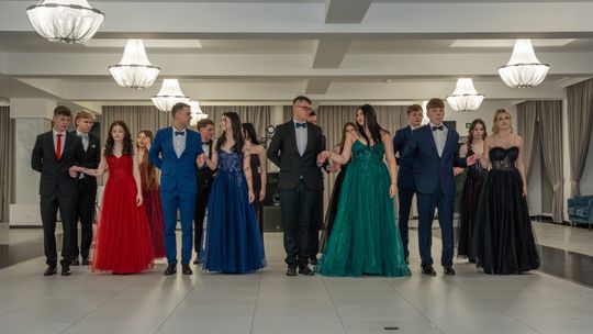 Studniówka uczniów z Zespołu Szkół Centrum Kształcenia Rolniczego w Korolówce-Osadzie 2026 [GALERIA ZDJĘĆ]