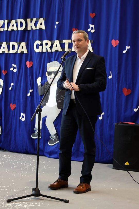 Dzień Babci i Dziadka w SP Leśniowice [GALERIA ZDJĘĆ] 