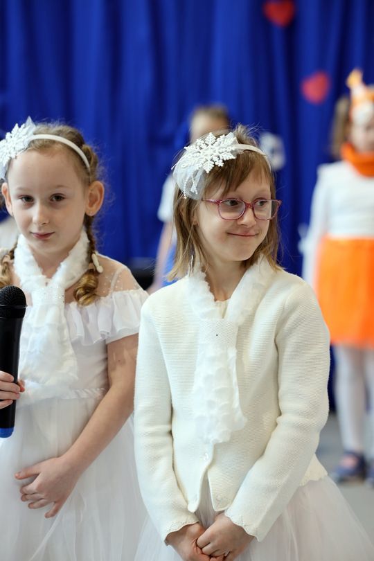 Dzień Babci i Dziadka w SP Leśniowice [GALERIA ZDJĘĆ] 