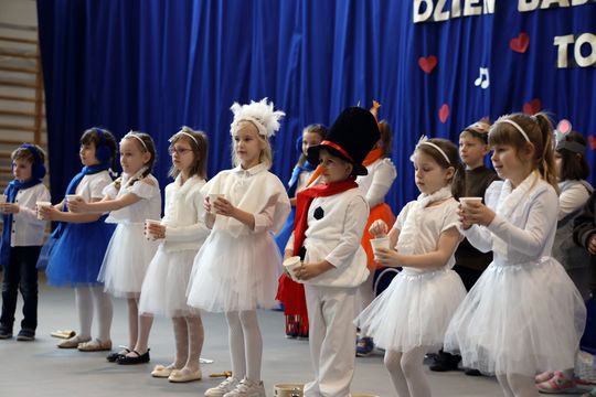 Dzień Babci i Dziadka w SP Leśniowice [GALERIA ZDJĘĆ] 