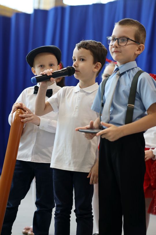 Dzień Babci i Dziadka w SP Leśniowice [GALERIA ZDJĘĆ] 