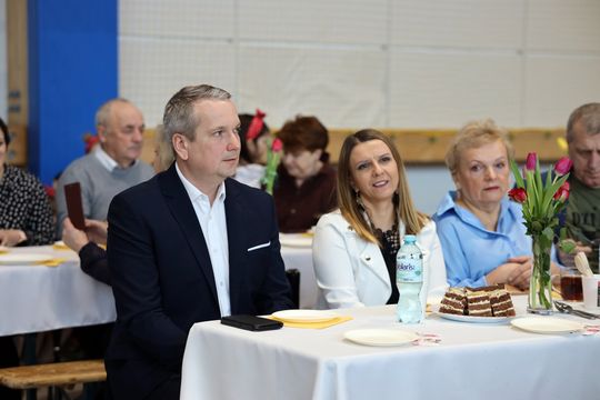 Dzień Babci i Dziadka w SP Leśniowice [GALERIA ZDJĘĆ] 