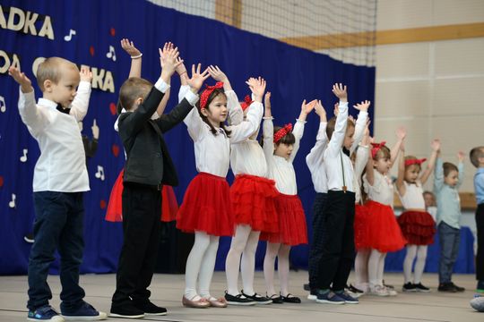 Dzień Babci i Dziadka w SP Leśniowice [GALERIA ZDJĘĆ] 