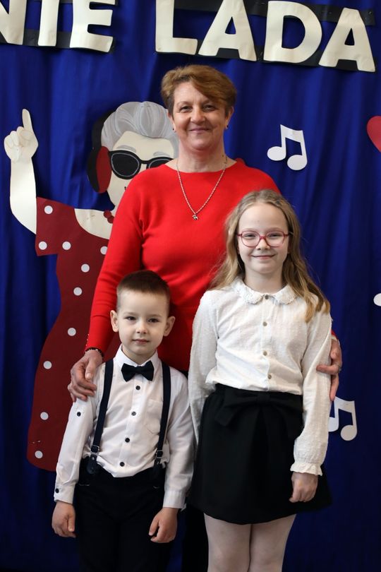 Dzień Babci i Dziadka w SP Leśniowice [GALERIA ZDJĘĆ] 