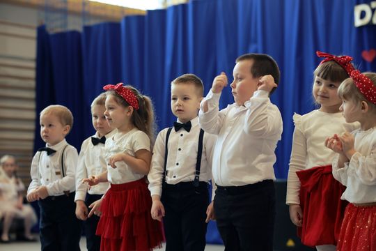 Dzień Babci i Dziadka w SP Leśniowice [GALERIA ZDJĘĆ] 