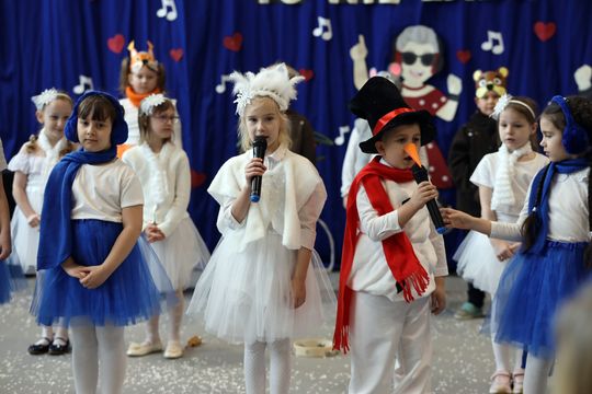 Dzień Babci i Dziadka w SP Leśniowice [GALERIA ZDJĘĆ] 