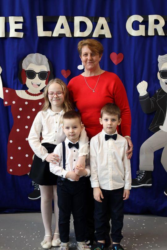 Dzień Babci i Dziadka w SP Leśniowice [GALERIA ZDJĘĆ] 