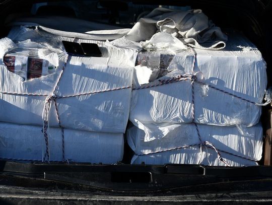 Przemycali papierosy w balonach. Zorganizowana grupa przestępcza rozbita