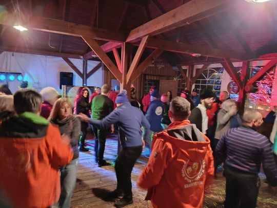 Krasnystaw. Pogoda sprzyja, więc morsy morsują! [GALERIA ZDJĘĆ] 