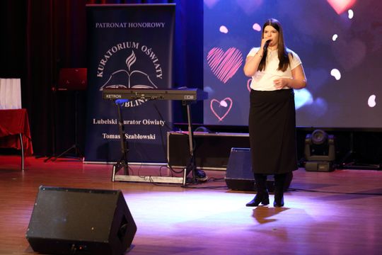 Pow. krasnostawski. IX finał „The Voice of Głowacki” - triumf Amelii Puchalskiej [GALERIA ZDJĘĆ]