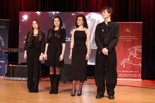 Pow. krasnostawski. IX finał „The Voice of Głowacki” - triumf Amelii Puchalskiej [GALERIA ZDJĘĆ]