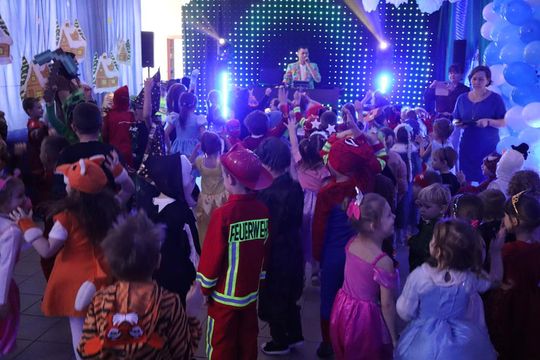 Chełm. Karnawałowa magia w Przedszkolu Miejskim nr 15 [GALERIA ZDJĘĆ] 