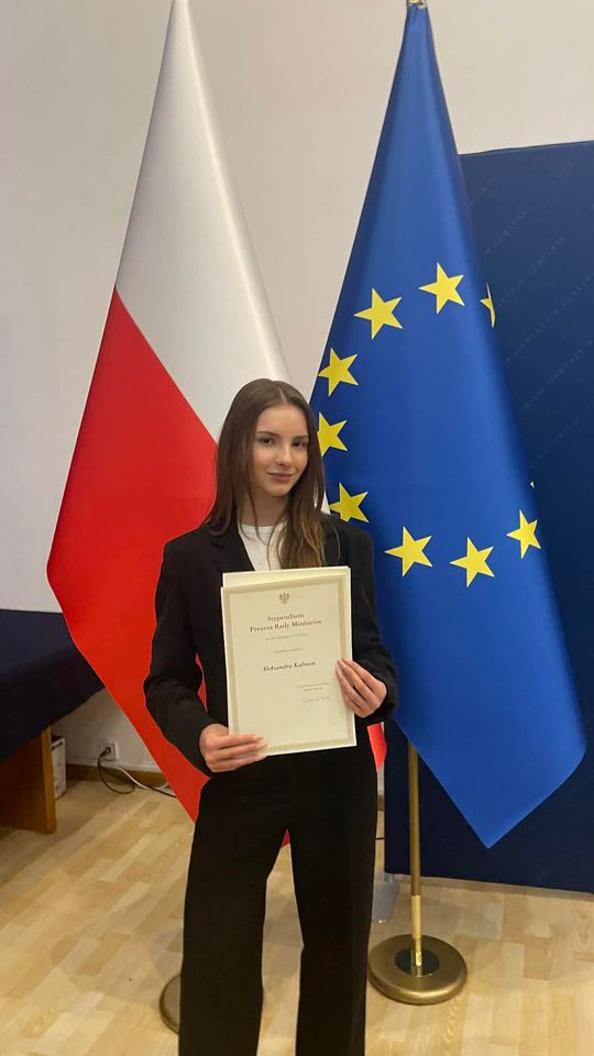 Najlepsi uczniowie powiatu krasnostawskiego z prestiżowymi stypendiami [GALERIA ZDJĘĆ] 