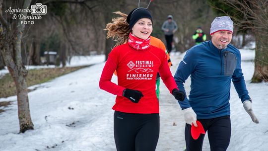 Biegacze uczcili Walentynki na sportowo [GALERIA ZDJĘĆ]