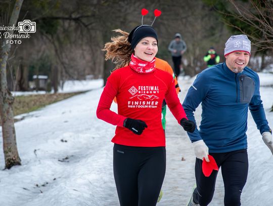 Biegacze uczcili Walentynki na sportowo [GALERIA ZDJĘĆ]