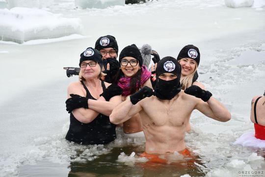 Jubileuszowy zlot morsów u Krasnostawskich Karpi 