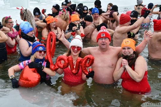 Jubileuszowy zlot morsów u Krasnostawskich Karpi 