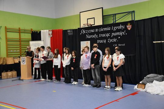 Gm. Fajsławice. Dzień Patrona i wielki finał wojewódzkiego konkursu [GALERIA ZDJĘĆ] 