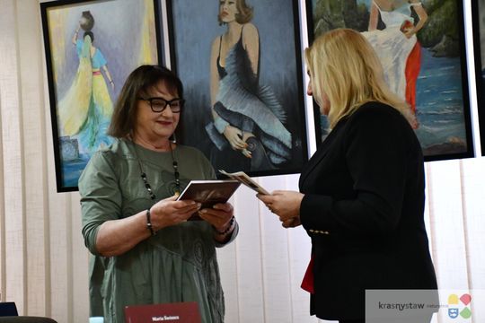 Krasnystaw. Sztuka zakorzeniona w regionie – spotkanie z Marią Świszcz [GALERIA ZDJĘĆ]