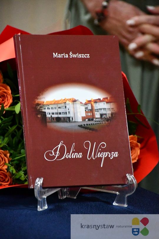 Krasnystaw. Sztuka zakorzeniona w regionie – spotkanie z Marią Świszcz [GALERIA ZDJĘĆ]