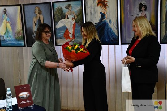 Krasnystaw. Sztuka zakorzeniona w regionie – spotkanie z Marią Świszcz [GALERIA ZDJĘĆ]