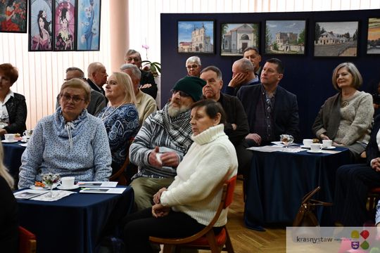 Krasnystaw. Sztuka zakorzeniona w regionie – spotkanie z Marią Świszcz [GALERIA ZDJĘĆ]