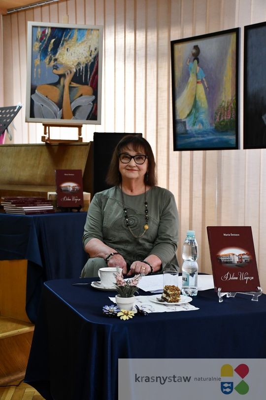 Krasnystaw. Sztuka zakorzeniona w regionie – spotkanie z Marią Świszcz [GALERIA ZDJĘĆ]