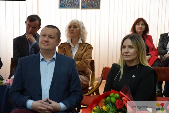 Krasnystaw. Sztuka zakorzeniona w regionie – spotkanie z Marią Świszcz [GALERIA ZDJĘĆ]