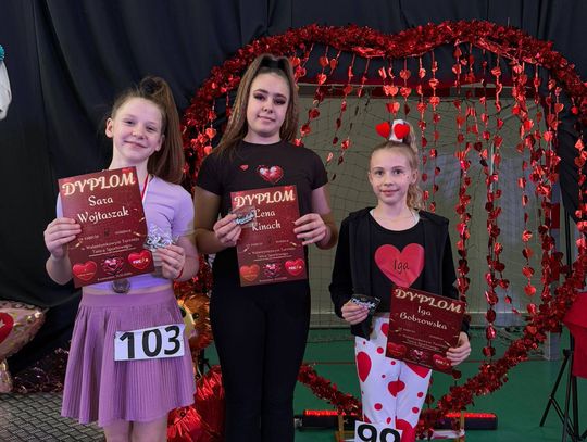 IV Walentynkowy Turniej Tańca Sportowego [GALERIA ZDJĘĆ]