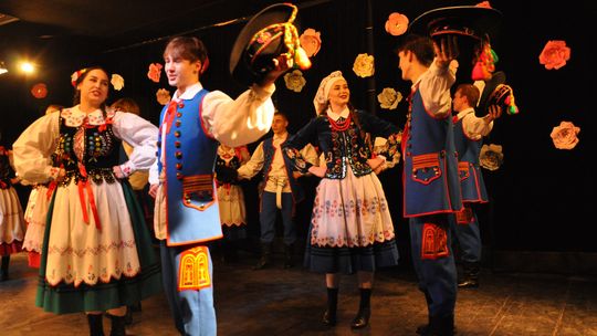  Roztańczony Dzień Kobiet w Młodzieżowym Domu Kultury we Włodawie