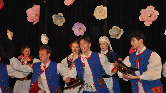  Roztańczony Dzień Kobiet w Młodzieżowym Domu Kultury we Włodawie