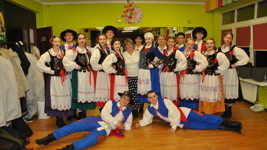  Roztańczony Dzień Kobiet w Młodzieżowym Domu Kultury we Włodawie