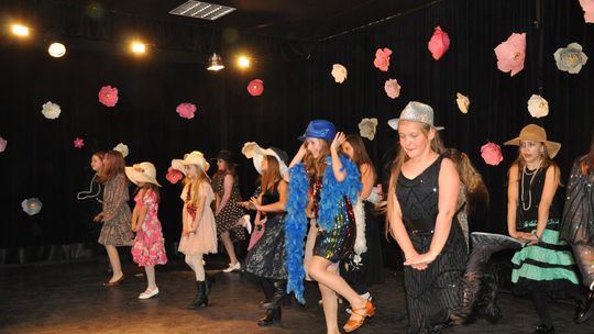  Roztańczony Dzień Kobiet w Młodzieżowym Domu Kultury we Włodawie