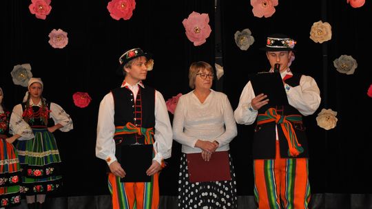  Roztańczony Dzień Kobiet w Młodzieżowym Domu Kultury we Włodawie