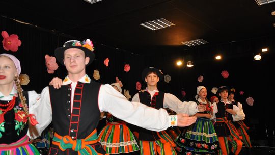  Roztańczony Dzień Kobiet w Młodzieżowym Domu Kultury we Włodawie