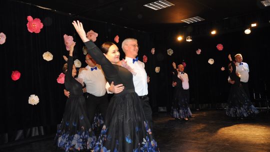  Roztańczony Dzień Kobiet w Młodzieżowym Domu Kultury we Włodawie