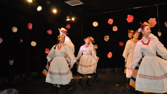  Roztańczony Dzień Kobiet w Młodzieżowym Domu Kultury we Włodawie