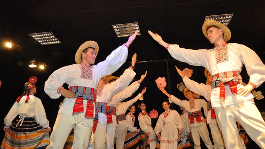  Roztańczony Dzień Kobiet w Młodzieżowym Domu Kultury we Włodawie