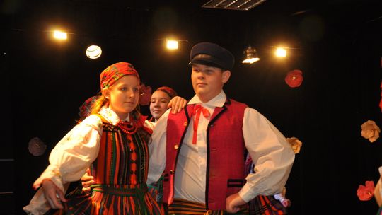  Roztańczony Dzień Kobiet w Młodzieżowym Domu Kultury we Włodawie