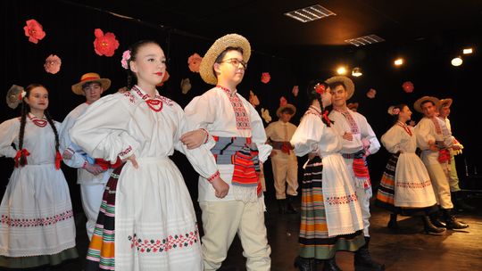  Roztańczony Dzień Kobiet w Młodzieżowym Domu Kultury we Włodawie