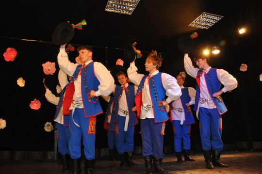 WŁODAWA. Roztańczony Dzień Kobiet w MDK